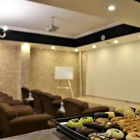 Hotel Grand Park Center
