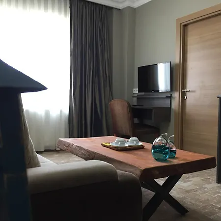 Grand Park Center Hotel