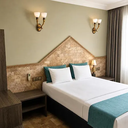 Grand Park Center Hotel 3*