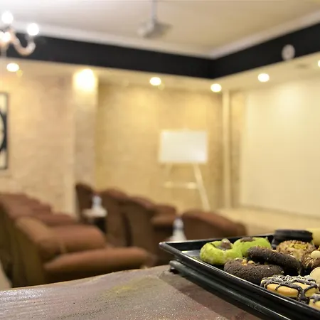 Grand Park Center Hotel 3*